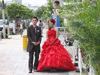 新朗新婦　入場待機です